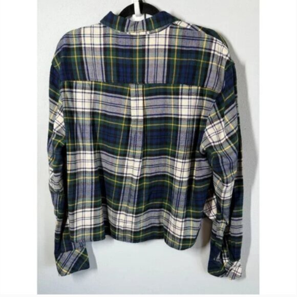 GAP Cropped Plaid Flannel Button Up size Medium TALL - Picture 2 of 7